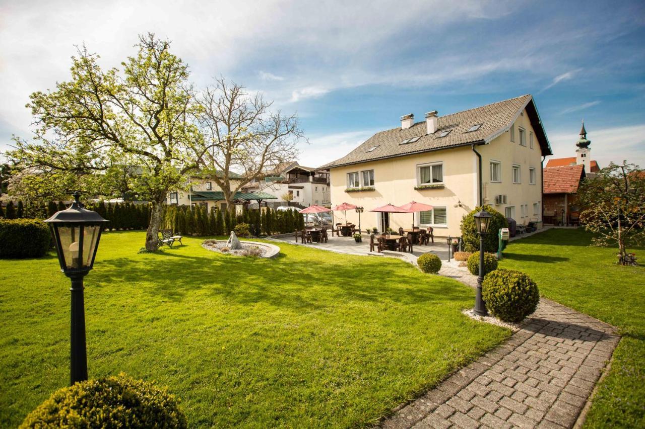 Pension Knoll Schörfling Exterior foto